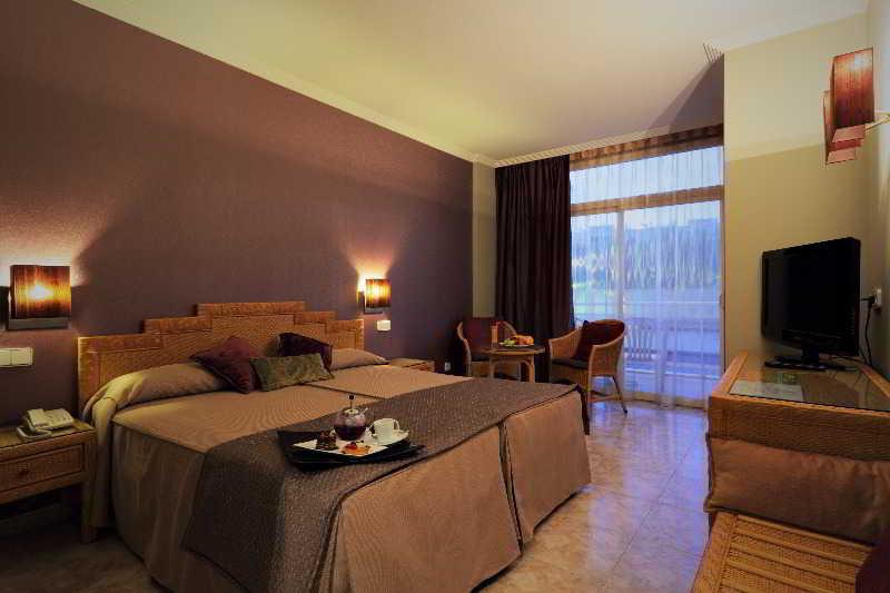 Apartamentos Palas Salou Dış mekan fotoğraf