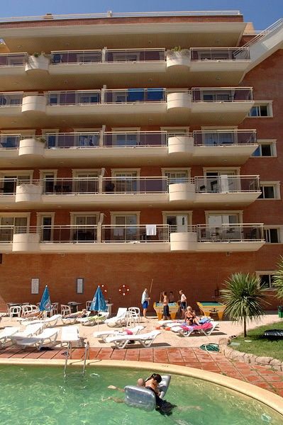 Apartamentos Palas Salou Dış mekan fotoğraf